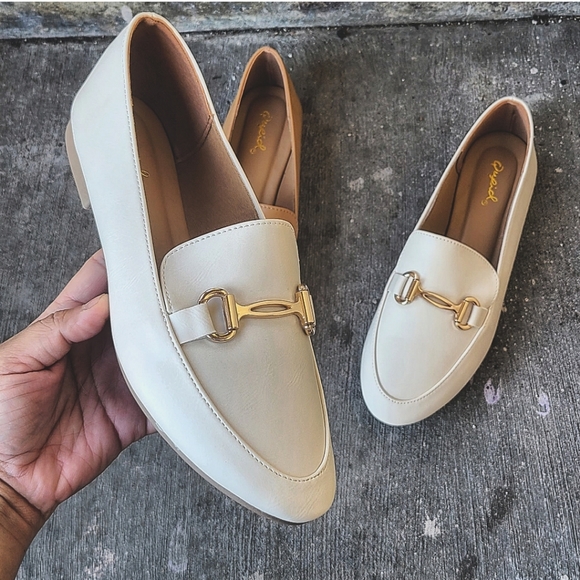 Shoes - 🚨FEW PAIRS LEFT// Stone loafer Flat